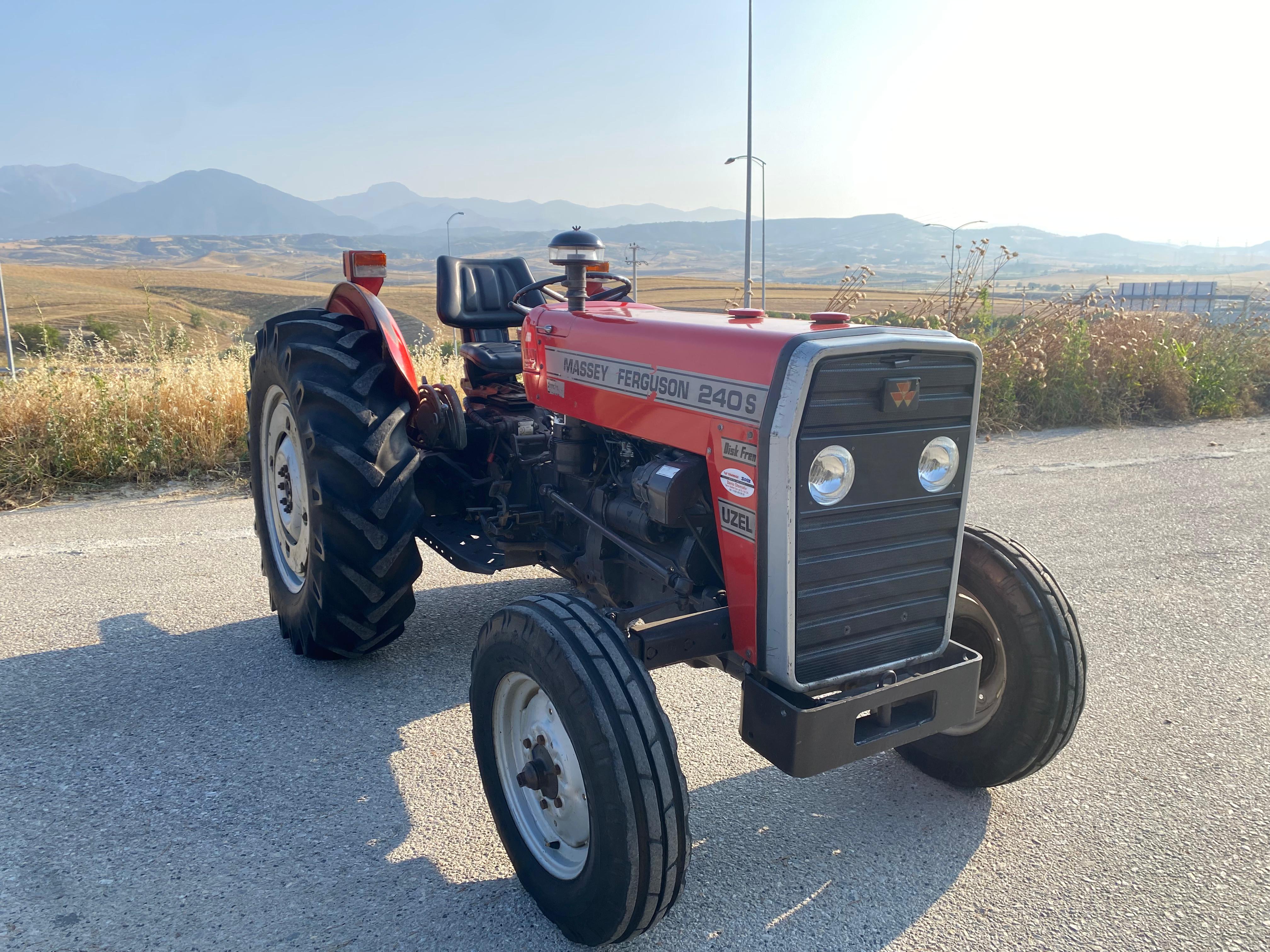 1995 240 Massey Ana Görsel